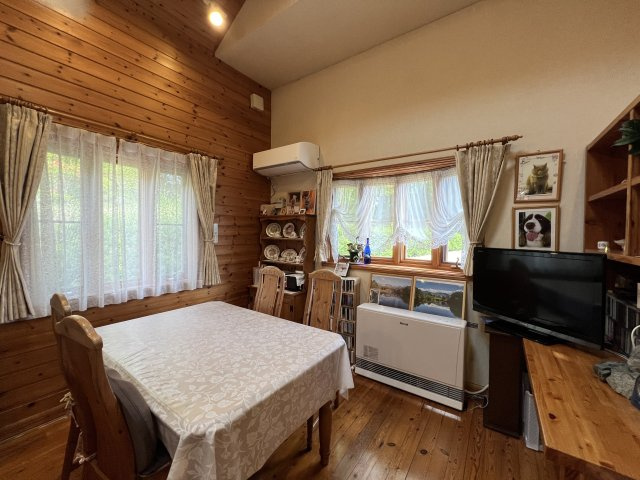 勝田郡奈義町中古住宅　4LDK＋S＋倉庫のダイニング