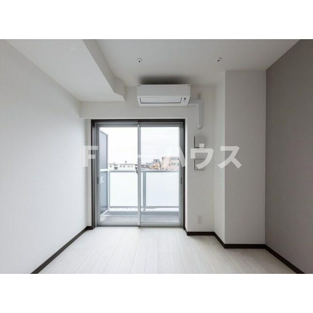ＧＥＮＯＶＩＡ南行徳ｓｋｙｇａｒｄｅｎの居間・リビング|物件の画像3