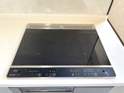 【キッチン】 | マリンシャトウ山海 | お掃除が楽々のIHクッキングヒーター！