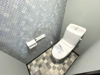 【トイレ】 | マリンシャトウ山海 | 清潔感あふれる機能的なトイレです。温水洗浄便座付きで毎日を快適に過ごせます。