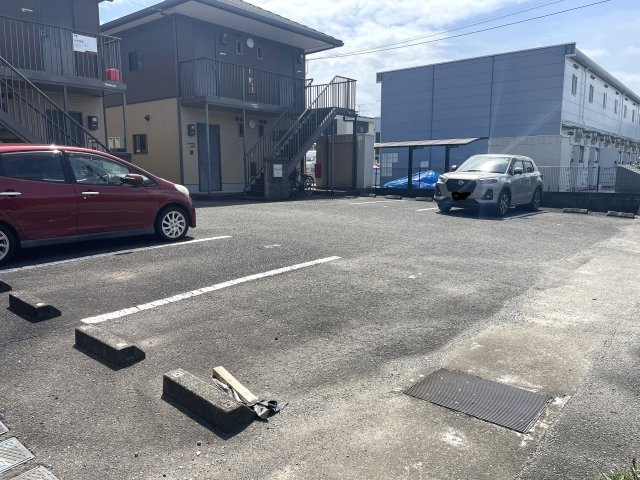 ラフォーレ司Ⅱの駐車場