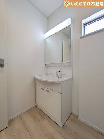 Cradle garden　吉見町東野第20の独立洗面台