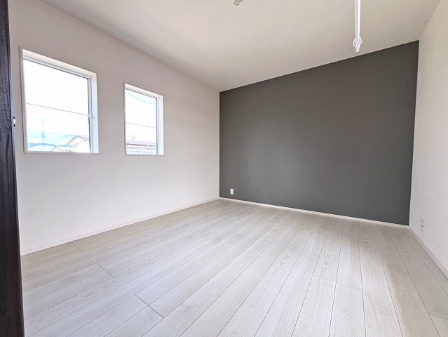 新築戸建・新築建売　福島市笹谷道場　笹谷小・信陵中の洋室|落ち着きのある空間で自分だけのプライベートな時間をお過ごしください！