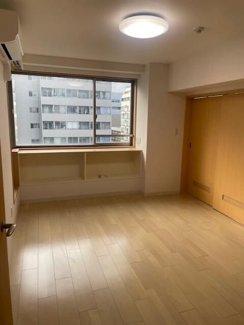 コンフォート東新宿の寝室