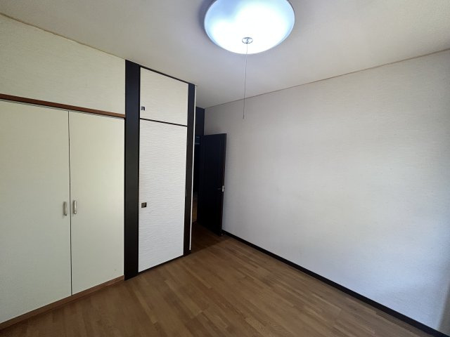 阿南市那賀川町中島中古戸建の洋室