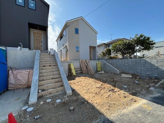福岡市南区若久６丁目の新築一戸建の庭| 