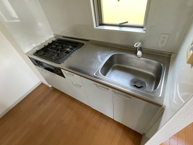 川崎市多摩区南生田４丁目の賃貸マンションのキッチン