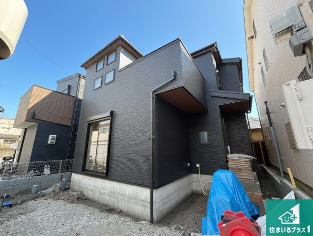 尼崎市杭瀬北新町　新築一戸建て