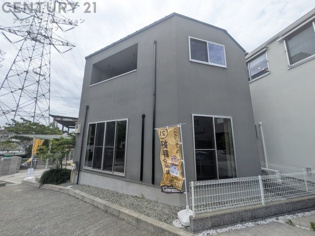 木造2階建て