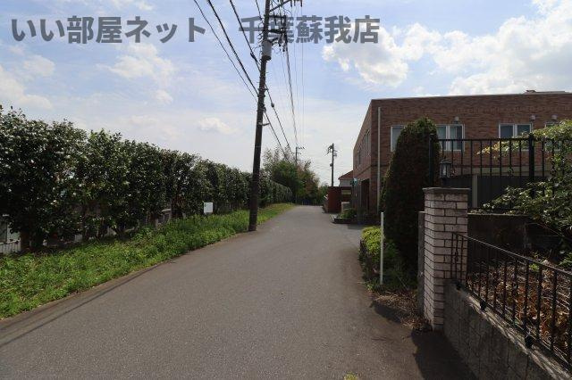 シャトーヒルズの周辺