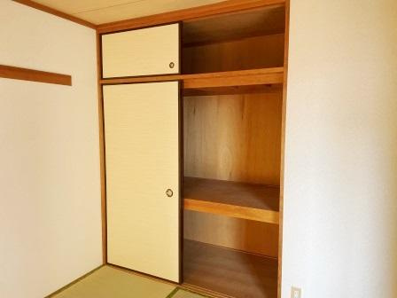 エムハイツの収納