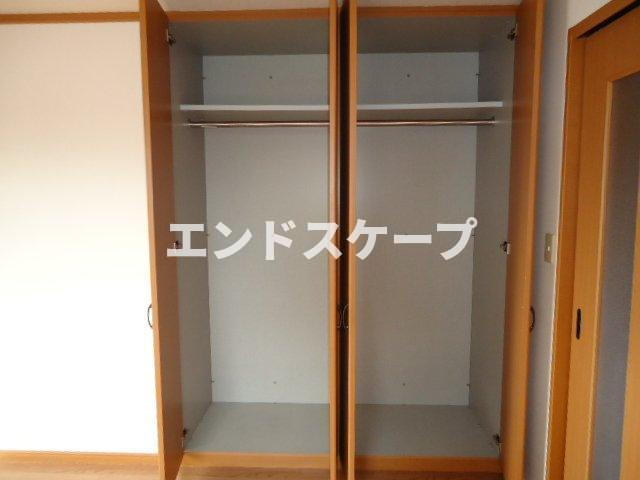 ライブリーコートの収納|クローゼット
高崎、前橋のお部屋探しはエンドスケープまで！お客様の理想お聞かせ下さい♪