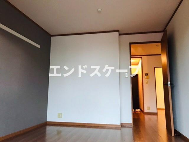 ライブリーコートの内装|西洋室
高崎、前橋のお部屋探しはエンドスケープまで！お客様の理想お聞かせ下さい♪