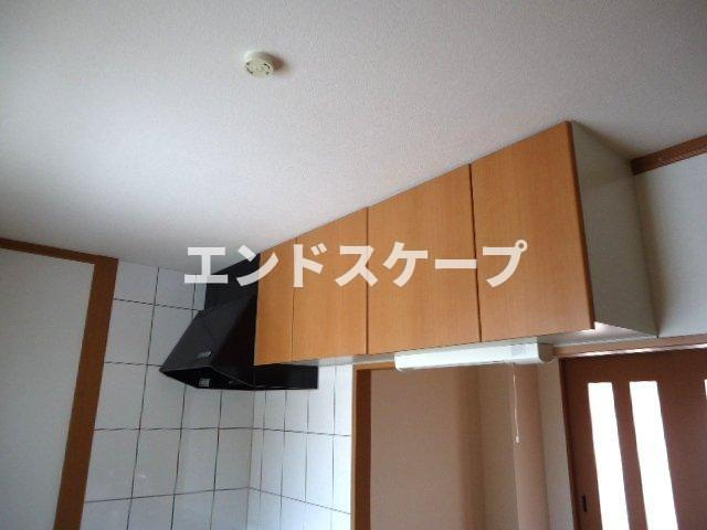 ライブリーコートの収納|換気扇・吊り戸棚
高崎、前橋のお部屋探しはエンドスケープまで！お客様の理想お聞かせ下さい♪