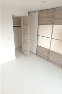 【寝室】 | フィオーレ南二軒屋