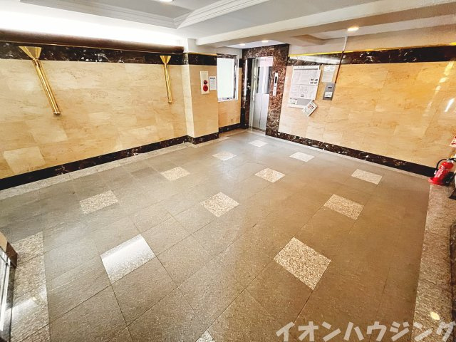 モナーク浦安