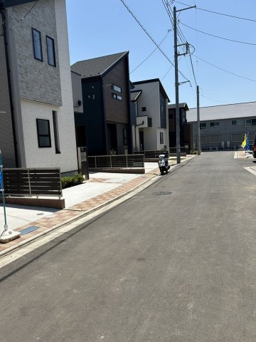 日野市宮　全15棟の前面道路含む現地写真