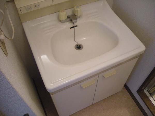 サンライズの洗面所|コンパクトで使いやすい洗面所