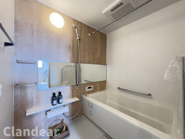 マ・トール鹿浜ライフスクエアの浴室|ドキドキの新生活も、安心してスタート。ぴったりの住まいを見つけませんか？クランディアが一緒に住まい選びをサポートします‼　まずは、お気軽にお問合せください　＃クランディア