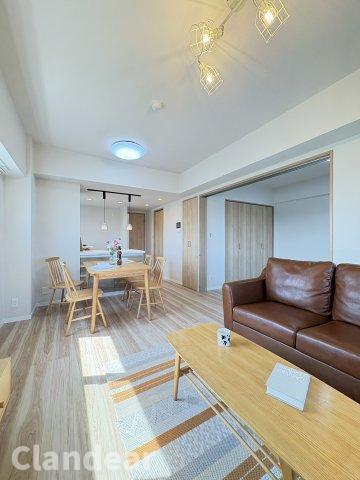 マ・トール鹿浜ライフスクエアの居間・リビング|ドキドキの新生活も、安心してスタート。ぴったりの住まいを見つけませんか？クランディアが一緒に住まい選びをサポートします‼　まずは、お気軽にお問合せください　＃クランディア