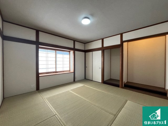 神戸市垂水区つつじが丘　中古一戸建ての和室|一室あると便利な和室は客間としてだけでなく、小さなお子様のプレイルームや食後のくつろぎスペースとしてもご利用いただけます。