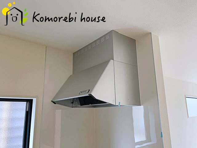 白岡市篠津　第３　新築一戸建て　リーブルガーデン　01のキッチン|コンパクトなキッチンで掃除もラクラク