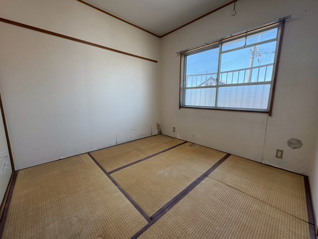 ハイツタカハシ
