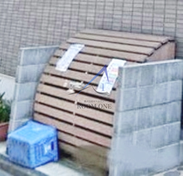 ポポラーレＭＡＲＵＴＯＫＵ のその他共用部分|敷地内ゴミ置き場です。