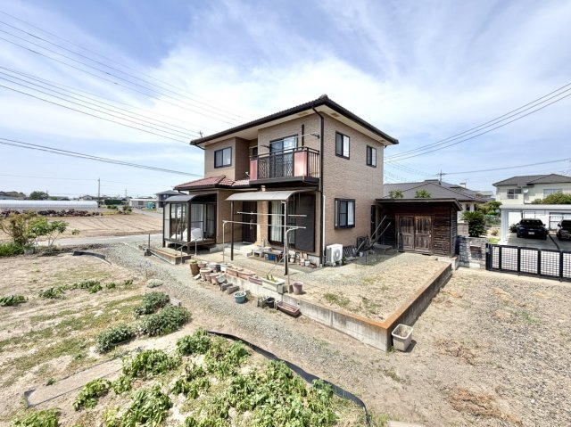 【中古戸建】佐波郡玉村町大字飯倉の外観|■外観｜土日のご見学はもちろん、平日・夜間のご案内も大歓迎です♪「今から見たい」や「仕事終わりに見たい」にもご対応できますのでお気軽にお問い合わせください♪