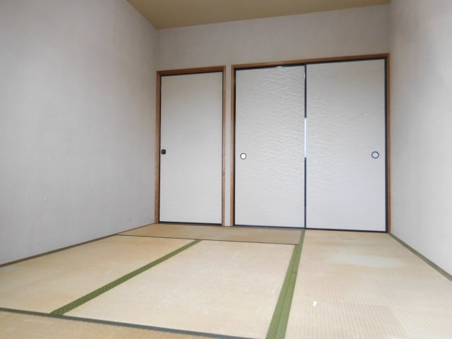 アトレーユ日吉台の和室