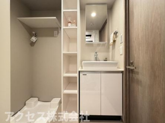 【洗面所】 | 家具・家電の備え付けはありません。