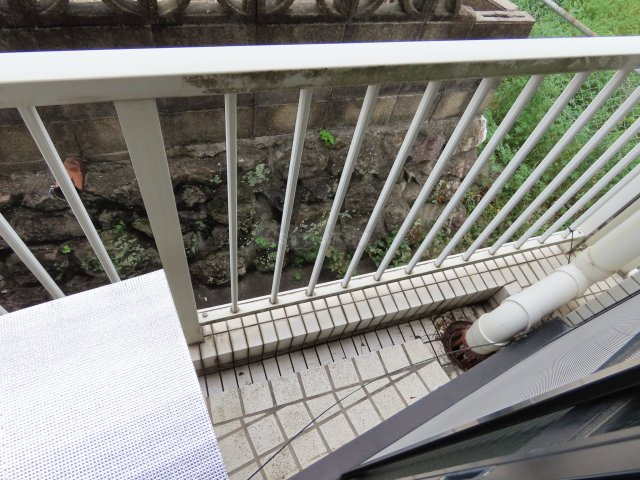 横内マンションのバルコニー