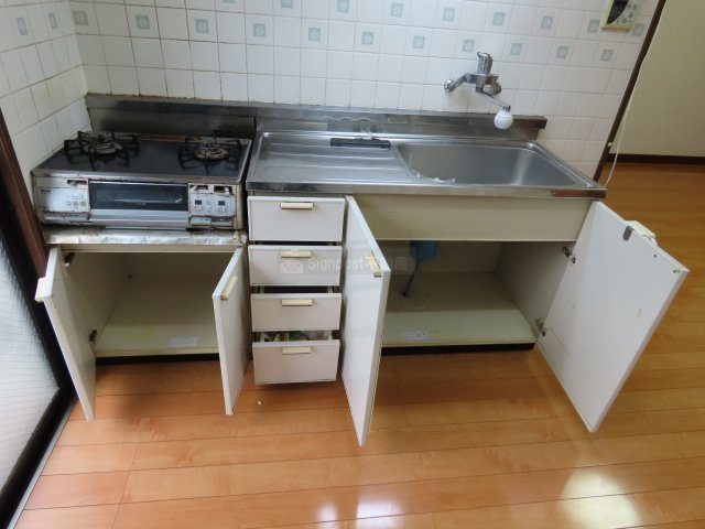 横内マンションのキッチン