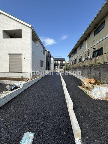 【現地画像あり】厚木市愛名第10　全3棟　2号棟の周辺|小・中学校徒歩圏内！お子さまの通学もしやすく親御さまも安心の立地！