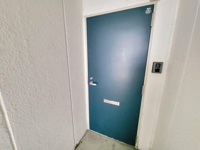 第二青和ハイツの玄関