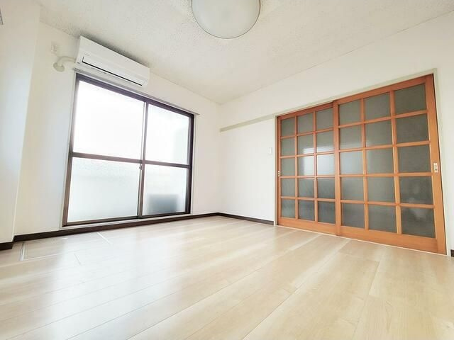第二青和ハイツの寝室