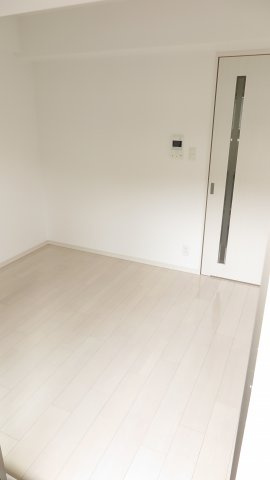 クレビオス難波EASTの居間・リビング