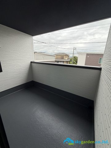 平塚市入野4期　新築戸建　全5棟1号棟のバルコニー
