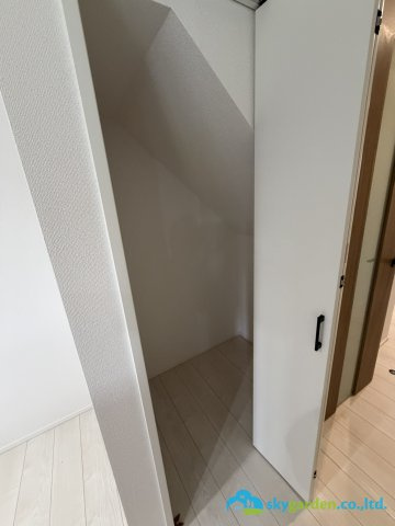 平塚市入野4期　新築戸建　全5棟1号棟の居間・リビング
