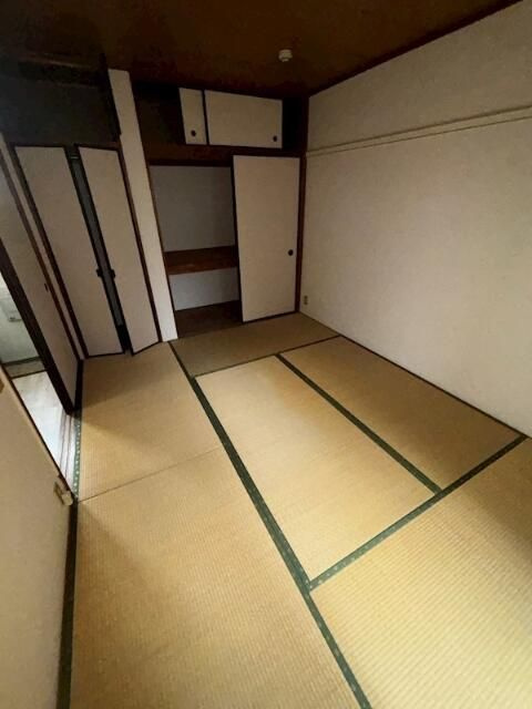 メゾン宇田川の寝室