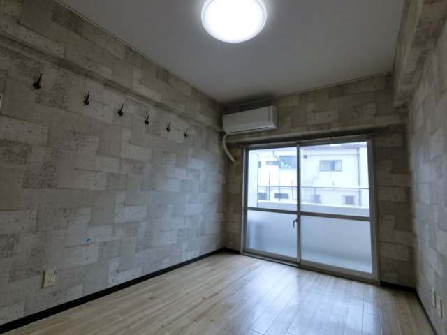 【居間・リビング】 | 他の住戸の写真です