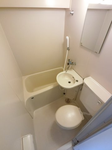 【浴室】 | 他の住戸の写真です