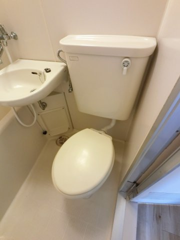 【トイレ】 | 他の住戸の写真です