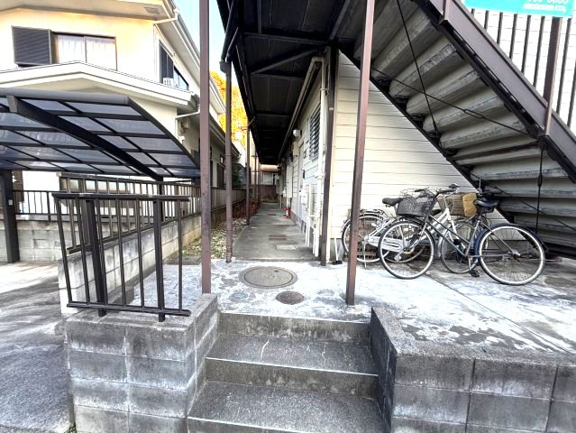 さつきコーポのエントランス