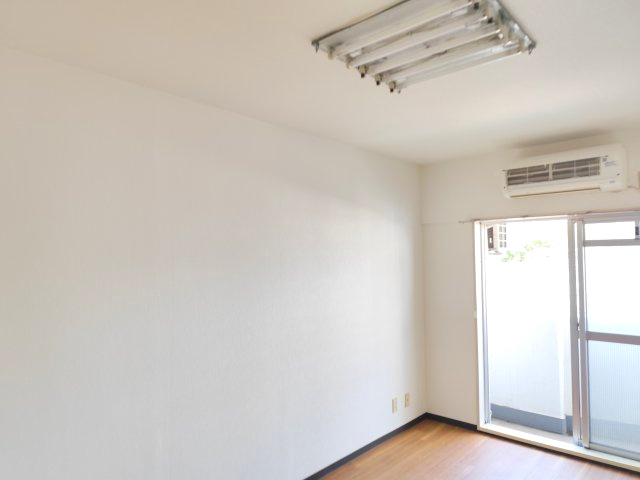 日興パレス新小岩の居間・リビング