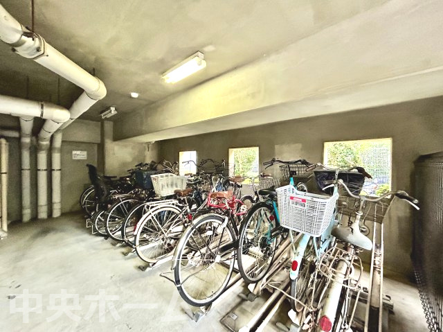グランシティ新小岩2の駐輪場|【自転車置き場】最新の空き状況や費用などの詳細は担当スタッフまでお問い合わせください。
