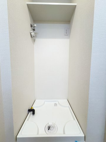 マイキャッスル水天宮前壱番館の洗面所|マイキャッスル水天宮前壱番館：洗面室には室内洗濯機置き場があります！