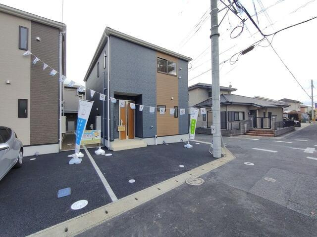 北九州市八幡西区楠橋南１丁目の新築一戸建の前面道路含む現地写真| 