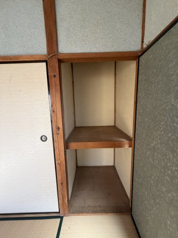 出雲町アパートの収納
