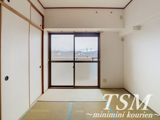 マンション新屋の和室